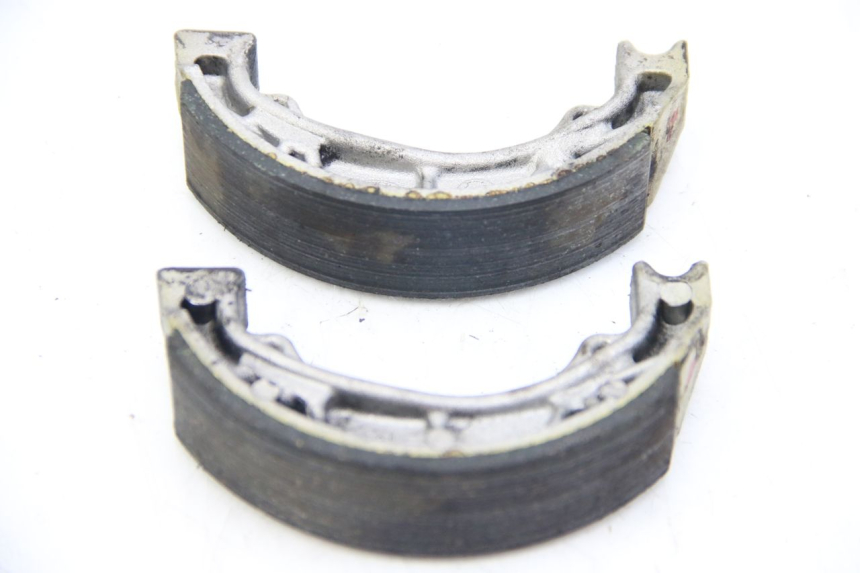 photo de ZAPATA DE FRENO PEUGEOT KISBEE 4T 50 (2010 - 2017)