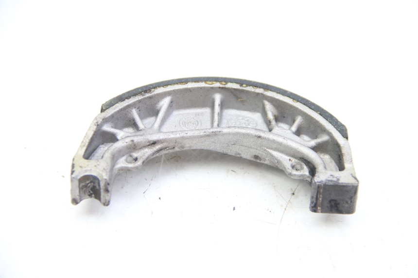 photo de ZAPATA DE FRENO PEUGEOT KISBEE 4T 50 (2010 - 2017)