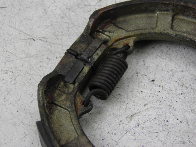 photo de ZAPATAS FRENO PIAGGIO VESPA PK 80 (1983 - 1996)