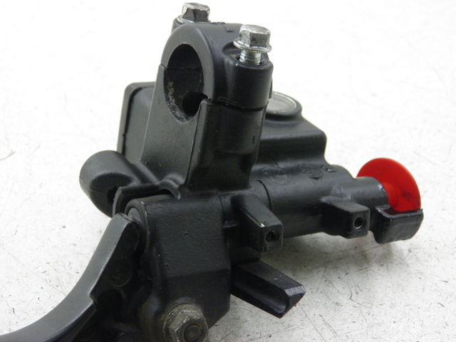 photo de CILINDRO MAESTRO DE FRENO TRASERO HONDA FES S-WING SWING ABS 125 (2007 - 2015)