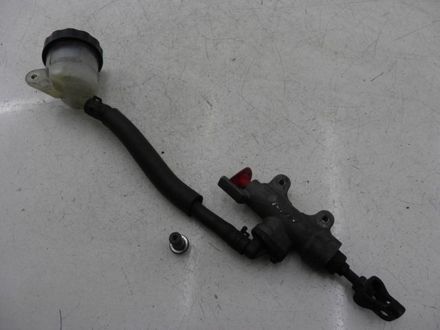 photo de BOMBA FRENO TRASERO HONDA NTV DEAUVILLE 650 (2001 - 2006)