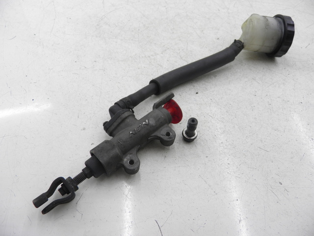 photo de BOMBA FRENO TRASERO HONDA NTV DEAUVILLE 650 (2001 - 2006)