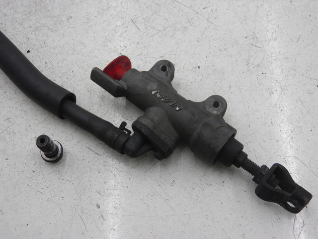 photo de BOMBA FRENO TRASERO HONDA NTV DEAUVILLE 650 (2001 - 2006)