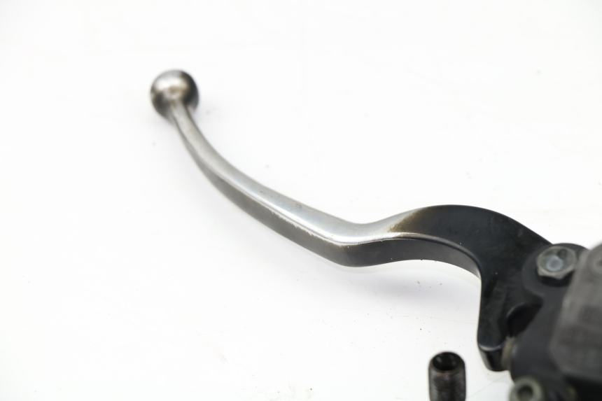 photo de CILINDRO MAESTRO DE FRENO TRASERO YAMAHA XMAX X-MAX 125 (2006 - 2009)