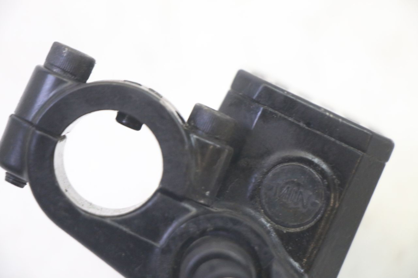 photo de BOMBA FRENO DELANTERO ADIVA AD3 300 (2014 - 2020)