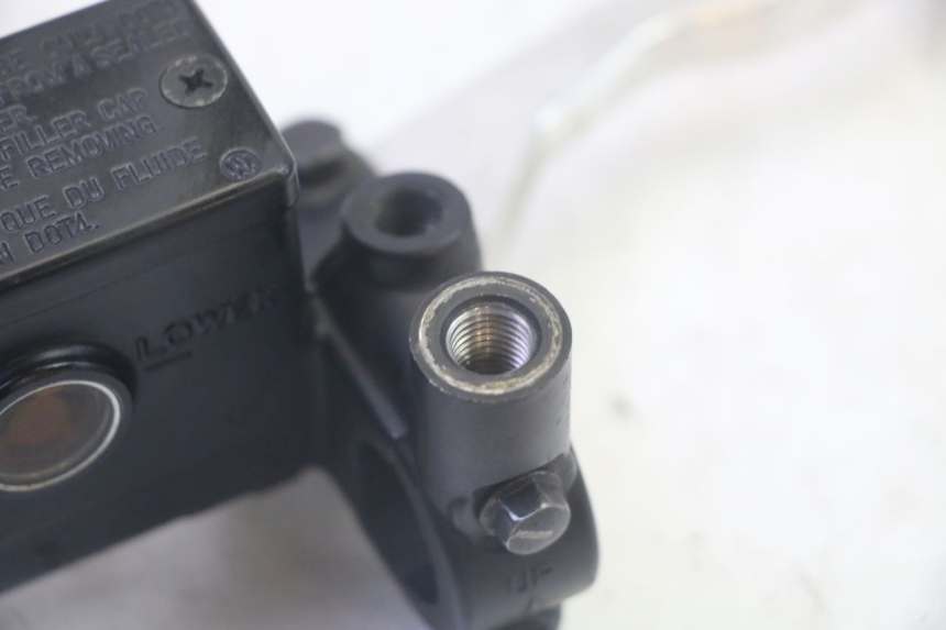 photo de CILINDRO MAESTRO DELANTERO SUZUKI BURGMAN 125 (2007 - 2014) - Zoom estado de uso