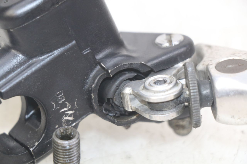 photo de CILINDRO MAESTRO DELANTERO HONDA CBR F SC25 1000 (1989 - 1992)