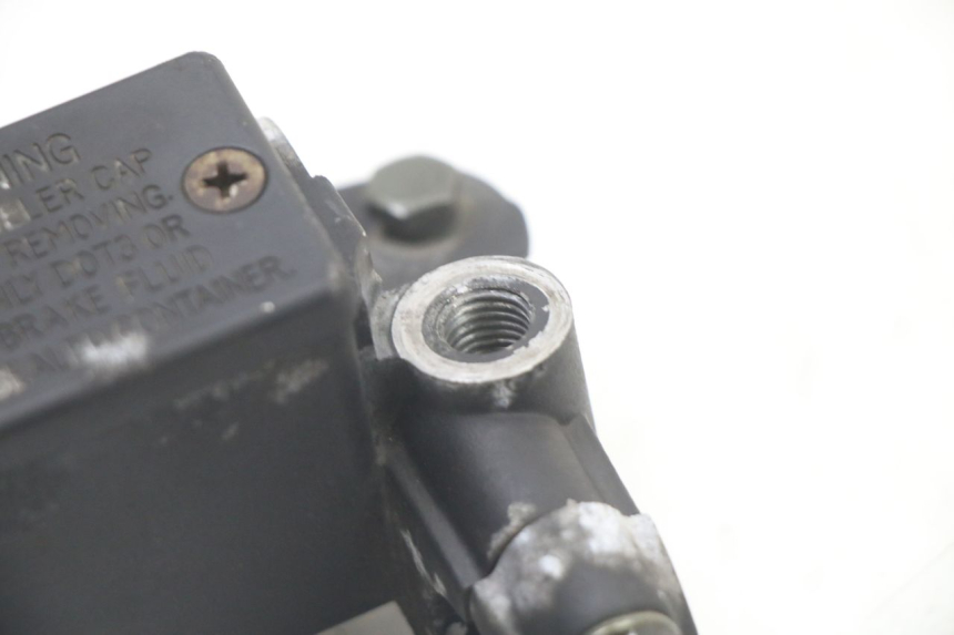 photo de CILINDRO MAESTRO DELANTERO PEUGEOT CITYSTAR 2T 50 (2018 - 2021) - Zoom estado de uso