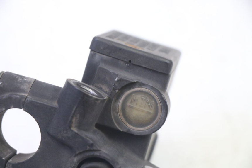 photo de CILINDRO MAESTRO DELANTERO PEUGEOT CITYSTAR 50 (2013 - 2017)