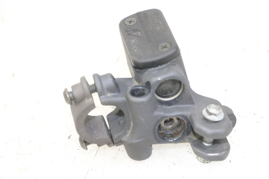 photo de BOMBA FRENO DELANTERO PEUGEOT ELYSTAR 125 (2002 - 2007)