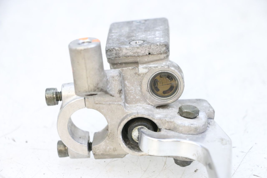 photo de BOMBA FRENO DELANTERO MBK FLAME X 125 (2007 - 2016) - Detalle de la pieza