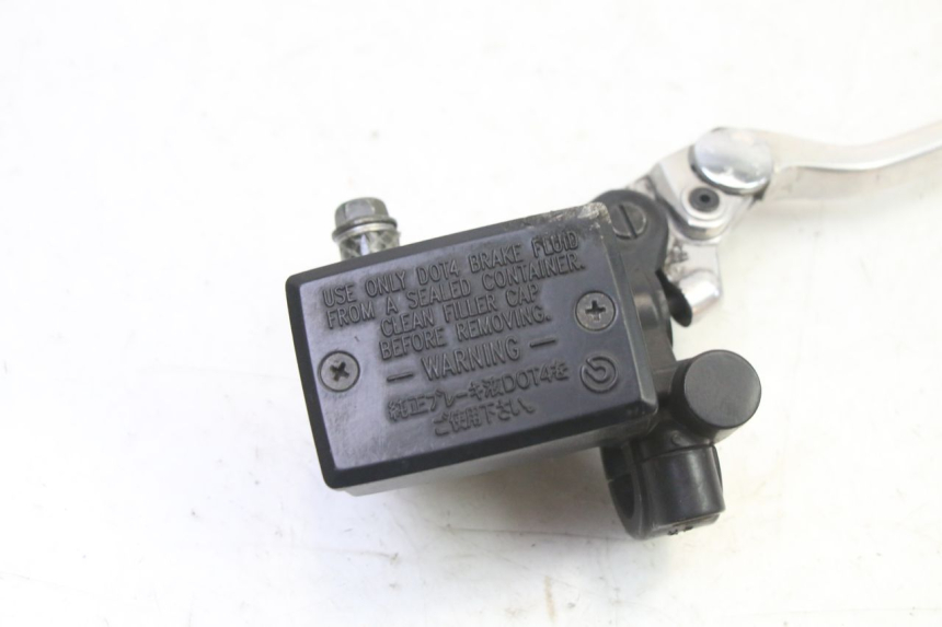 photo de BOMBA FRENO DELANTERO YAMAHA FZ6 FAZER S2 600 (2007 - 2011)