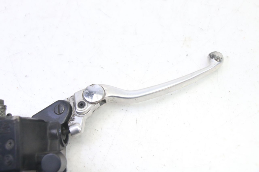 photo de BOMBA FRENO DELANTERO YAMAHA FZ6 FAZER S2 600 (2007 - 2011)