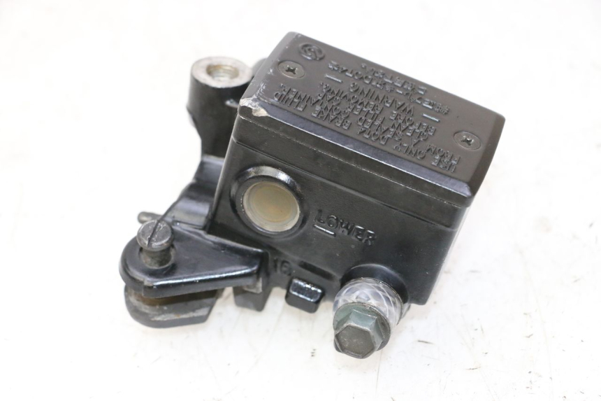 photo de BOMBA FRENO DELANTERO YAMAHA FZ6 N FAZER 600 (2004 - 2006)