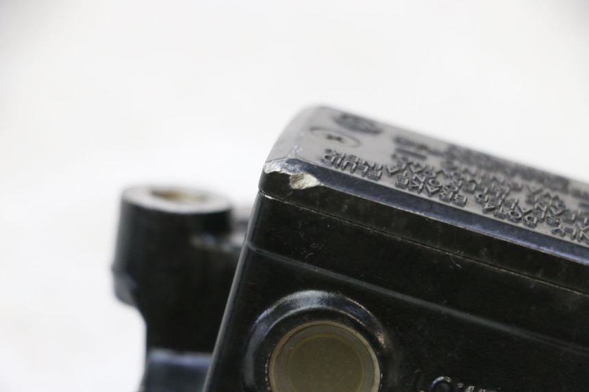 photo de BOMBA FRENO DELANTERO YAMAHA FZ6 N FAZER 600 (2004 - 2006)