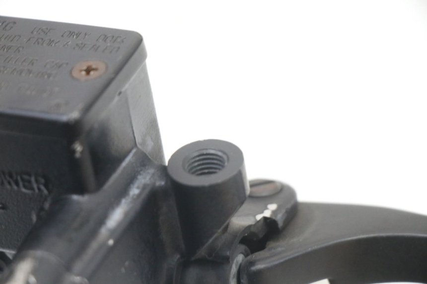 photo de CILINDRO MAESTRO DELANTERO HONDA FES S-WING SWING ABS 125 (2007 - 2015)