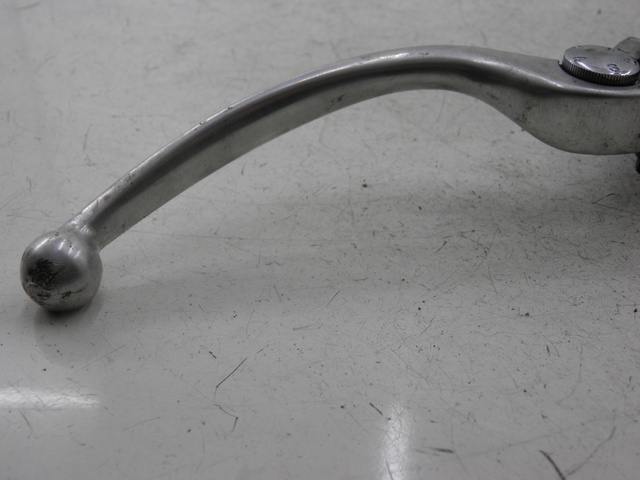 photo de BOMBA FRENO DELANTERO KAWASAKI ZX 9R NINJA 900 (1999 - 2001) - Otra perspectiva