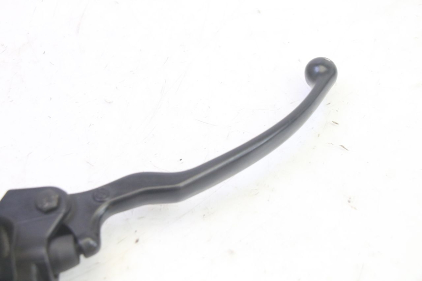 photo de CILINDRO MAESTRO DELANTERO PIAGGIO MP3 RL 250 (2007 - 2010) - Zoom estado de uso