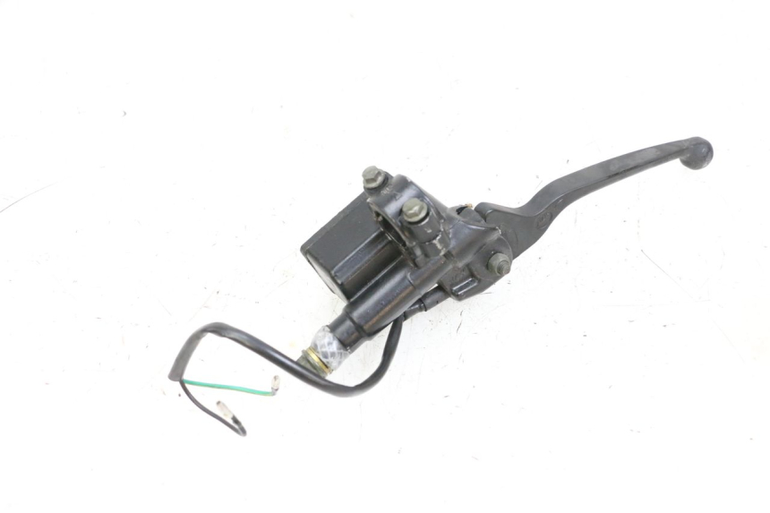 photo de BOMBA FRENO DELANTERO JM MOTORS OLDIES GT 4T 50 (2018 - 2025) - Primer plano técnico