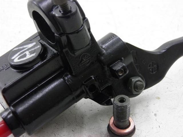 photo de CILINDRO MAESTRO DELANTERO PEUGEOT KISBEE 4T 50 (2010 - 2017)