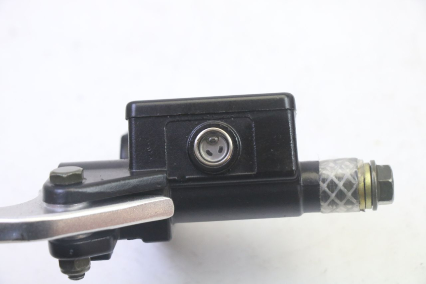 photo de CILINDRO MAESTRO DELANTERO APOLLO RFZ 125