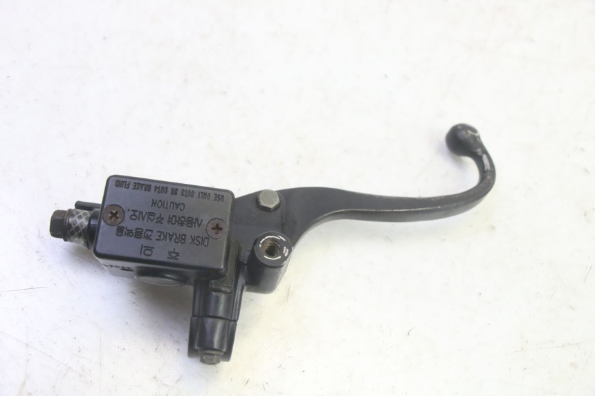 photo de MASTERCILINDRO DELANTERO DAELIM S1 125 (2007 - 2016) - Vista principal