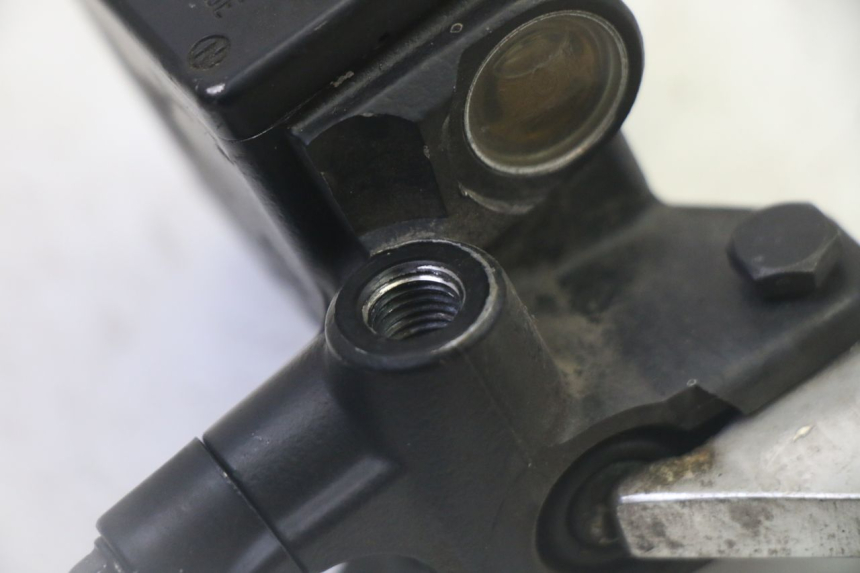 photo de CILINDRO MAESTRO DELANTERO PEUGEOT SATELIS 125 (2006 - 2009)