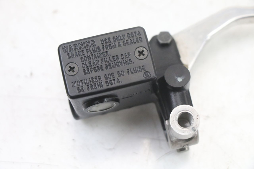 photo de BOMBA FRENO DELANTERO SUZUKI BURGMAN 125 (2018 - 2021)