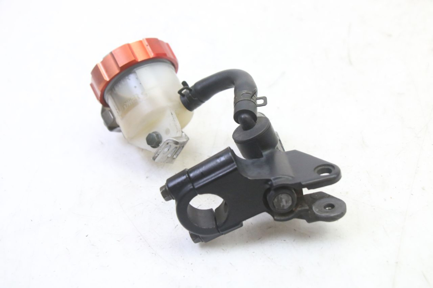 photo de BOMBA FRENO DELANTERO SUZUKI SV S 650 (2003 - 2009)