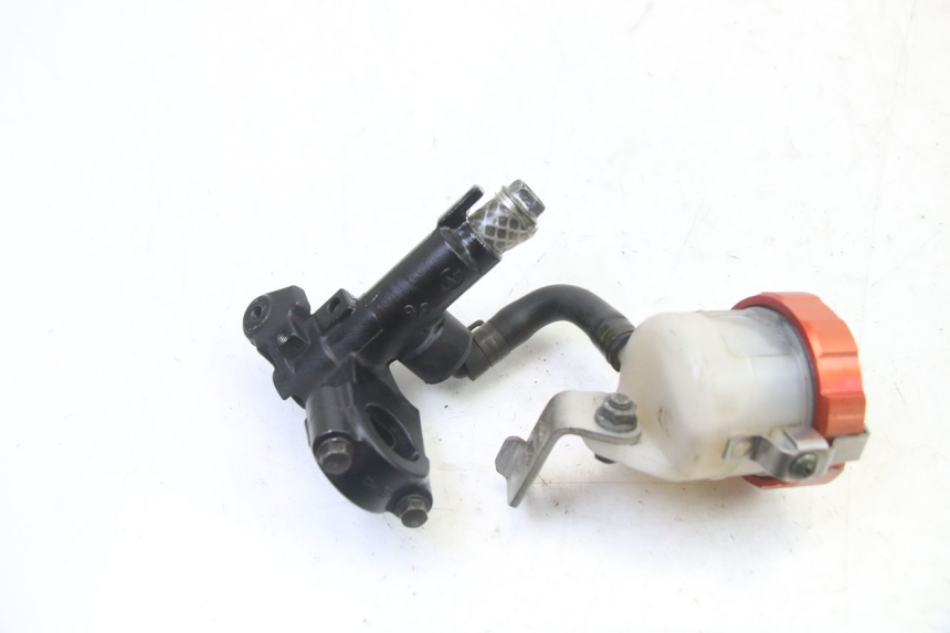 photo de BOMBA FRENO DELANTERO SUZUKI SV S 650 (2003 - 2009)