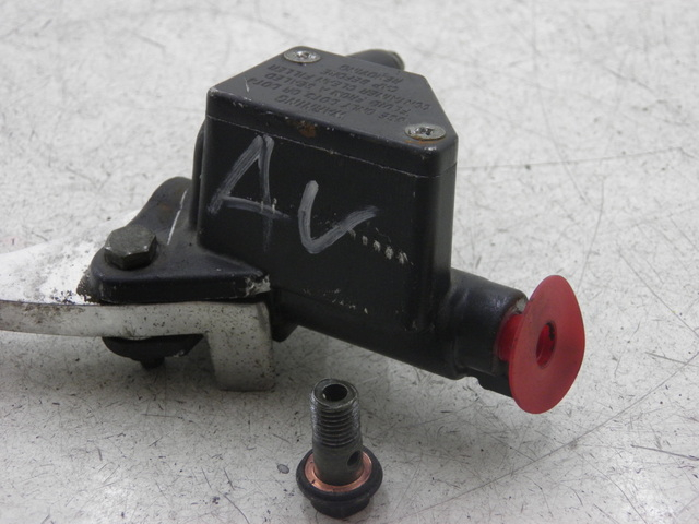 photo de CILINDRO MAESTRO DELANTERO SYM FIDDLE 2 50 (2008 - 2013)