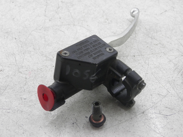 photo de CILINDRO MAESTRO DELANTERO SYM FIDDLE 2 50 (2008 - 2013)