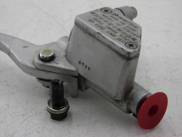 photo de BOMBA FRENO DELANTERO SYM MIO 50 (2005 - 2010)