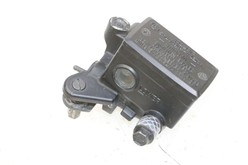 photo de BOMBA FRENO DELANTERO YAMAHA TDM ABS 900 (2002 - 2014) - Vista principal