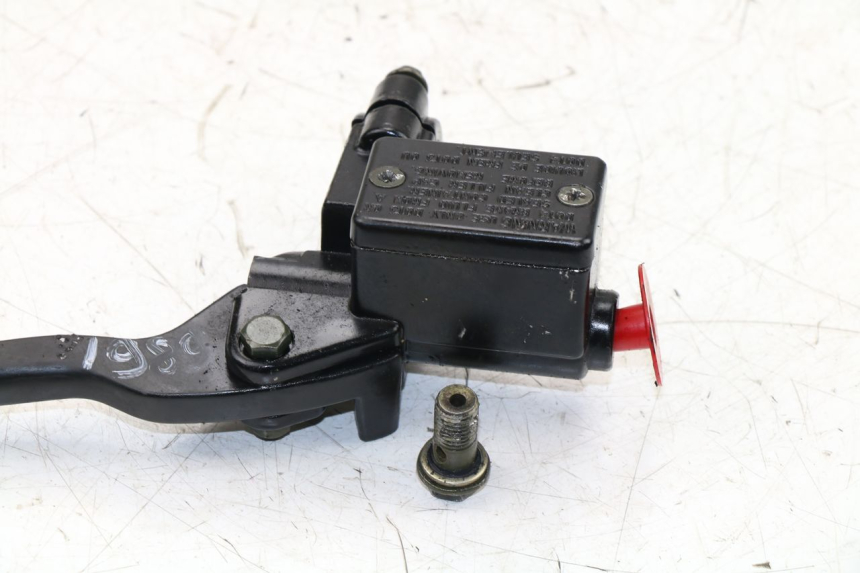 photo de CILINDRO MAESTRO DELANTERO EUROCKA VIRTUALITY GT 4T 50 (2011 - 2017)