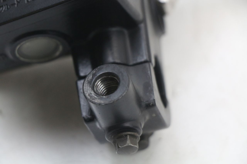 photo de BOMBA FRENO DELANTERO SUZUKI VL INTRUDER 125 (2004 - 2007)