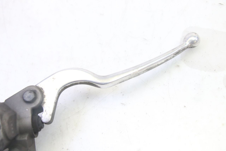 photo de CILINDRO MAESTRO DELANTERO YAMAHA X-MAX XMAX 125 (2010 - 2014)