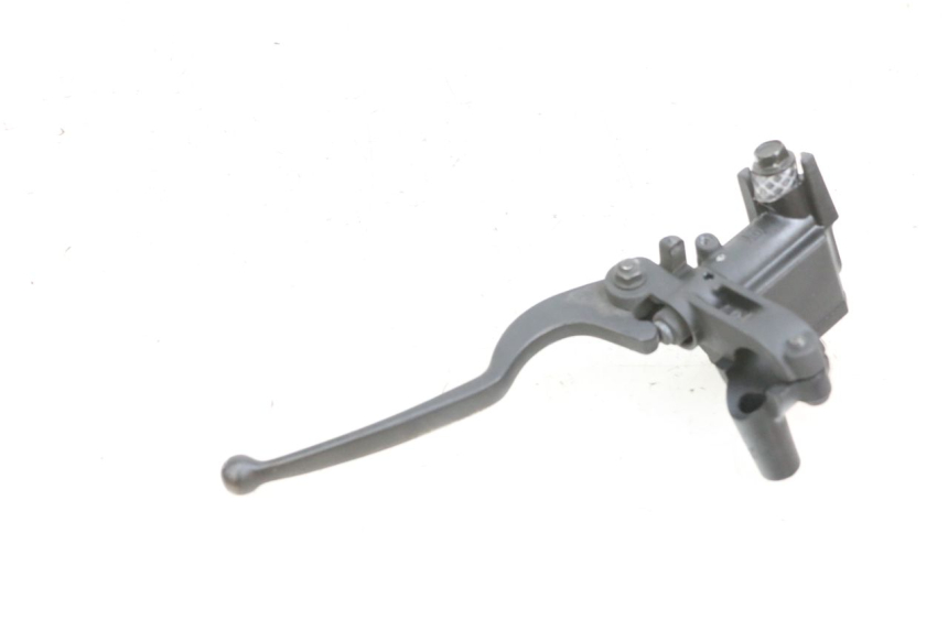 photo de CILINDRO MAESTRO DELANTERO YAMAHA X-MAX XMAX 125 (2010 - 2014)