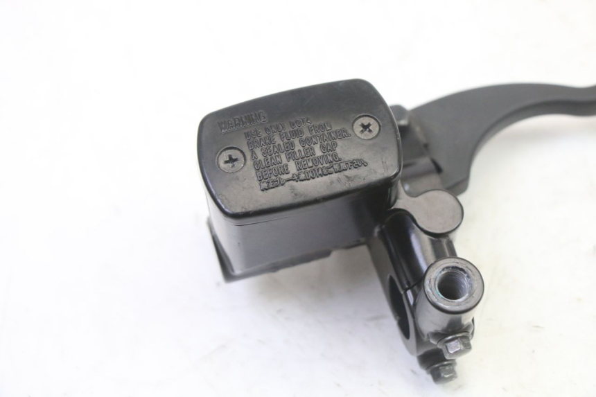 photo de BOMBA FRENO DELANTERO YAMAHA XMAX X-MAX 125 (2021 - 2025)