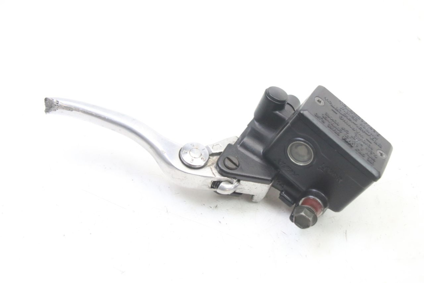 photo de CILINDRO MAESTRO DELANTERO YAMAHA FZS FAZER 600 (2001 - 2003)