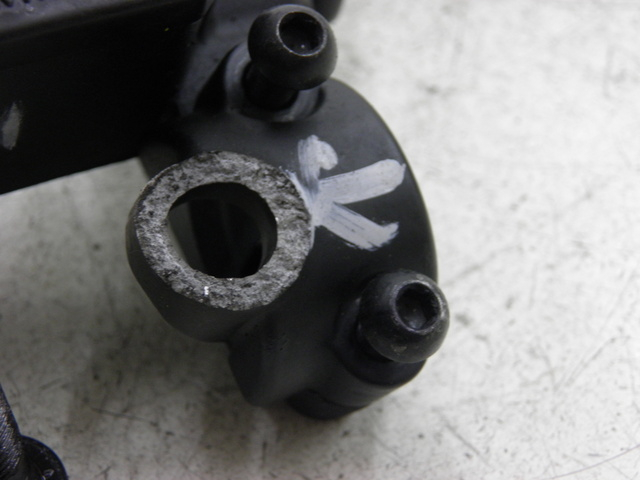 photo de CILINDRO MAESTRO DELANTERO YAMAHA X-MAX XMAX 125 (2010 - 2014)