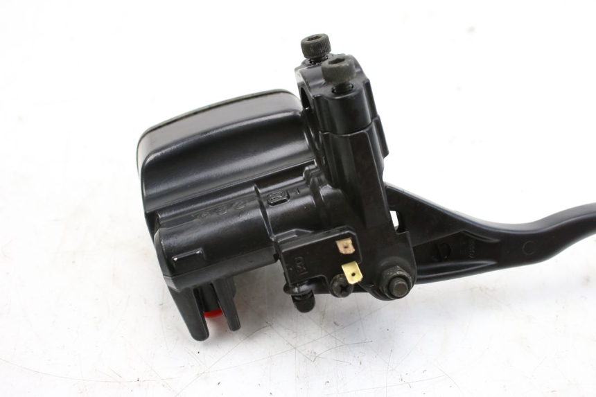 photo de CILINDRO MAESTRO DELANTERO YAMAHA XP T-MAX TMAX ABS 500 (2004 - 2007)