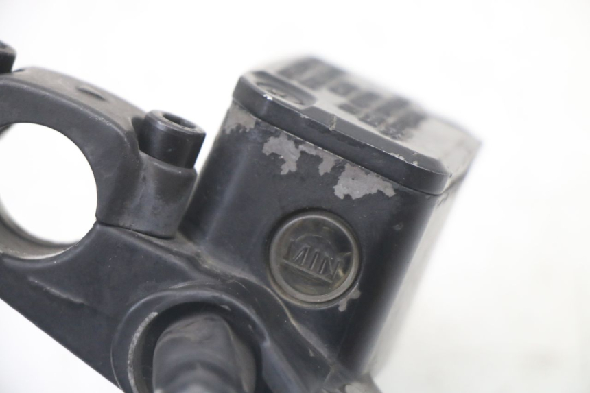 photo de BOMBA FRENO DELANTERO YAMAHA YP MAJESTY 125 (2007 - 2010)