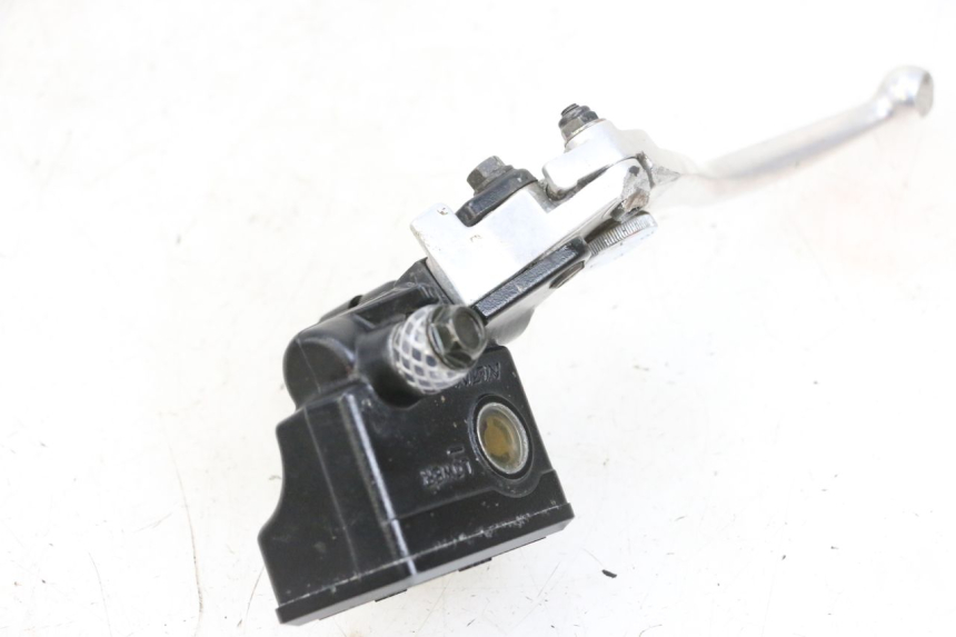 photo de BOMBA FRENO DELANTERO KAWASAKI ZR 7 750 (1999 - 2001) - Otra perspectiva