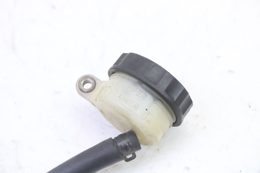 photo de CILINDRO MAESTRO DE FRENO TRASERO HONDA CBR RR FIREBLADE 900 (1992 - 1994)