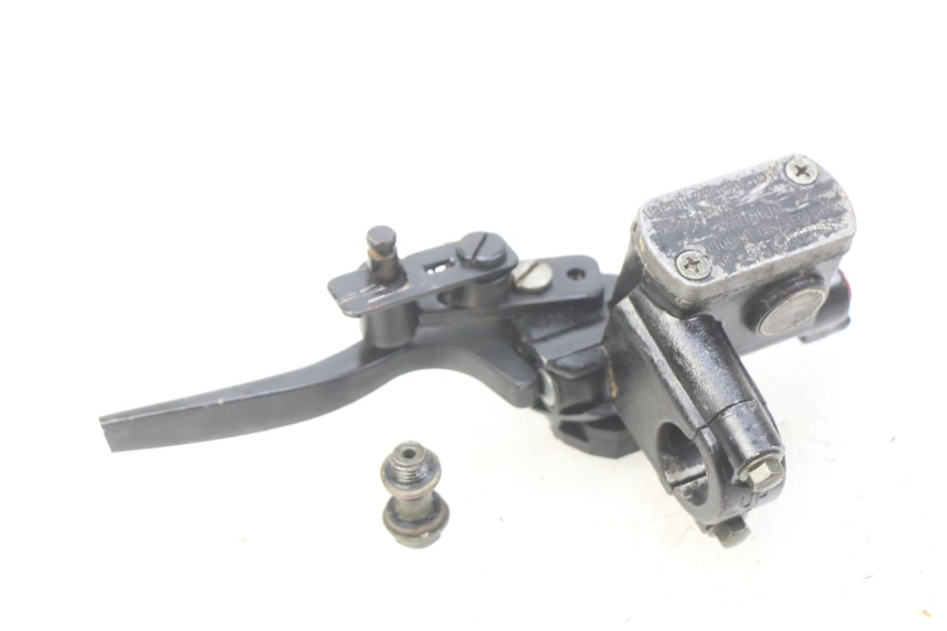 photo de CILINDRO MAESTRO DE FRENO TRASERO CHINESE QUAD SPEEDY DELUXE 125