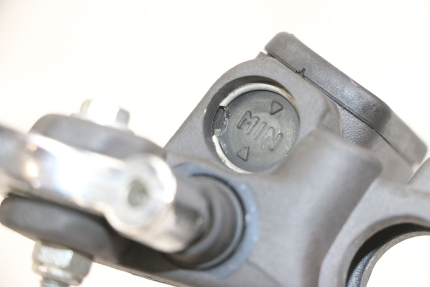 photo de BOMBA FRENO TRASERO PEUGEOT ELYSTAR 125 (2002 - 2007)