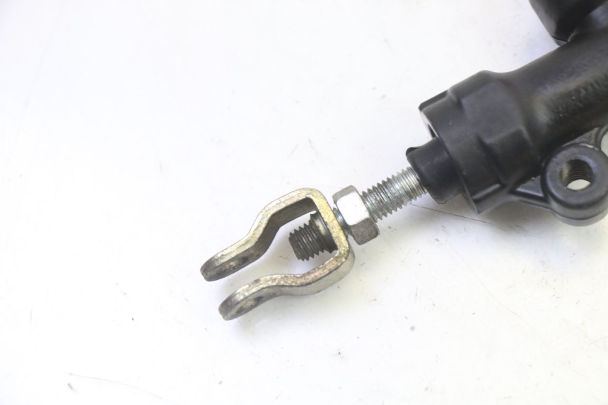 photo de BOMBA FRENO TRASERO STAHO FH 50 (2018 - 2019)