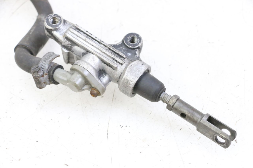 photo de BOMBA FRENO TRASERO YAMAHA FJ 36Y 1100 (1984 - 1985)