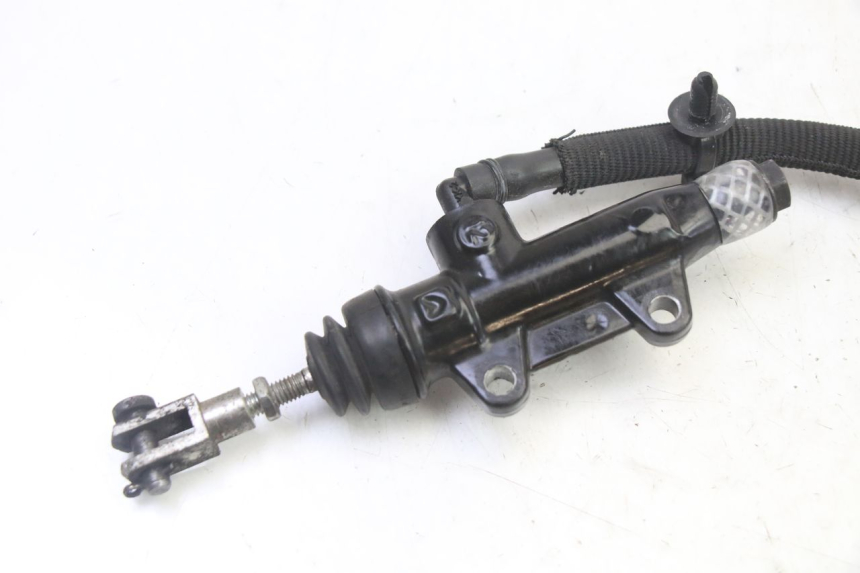 photo de BOMBA FRENO TRASERO BMW G310 R 310 (2016 - 2020)